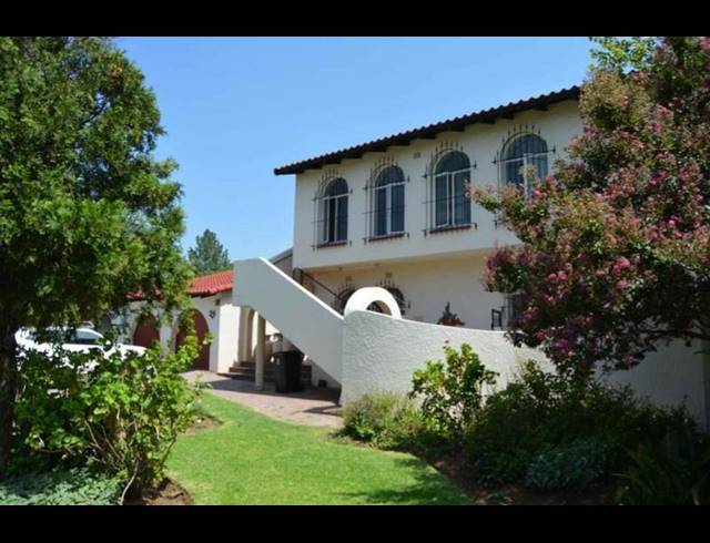 3 BEDROOM HOUSE FOR SALE IN ALBERANTE